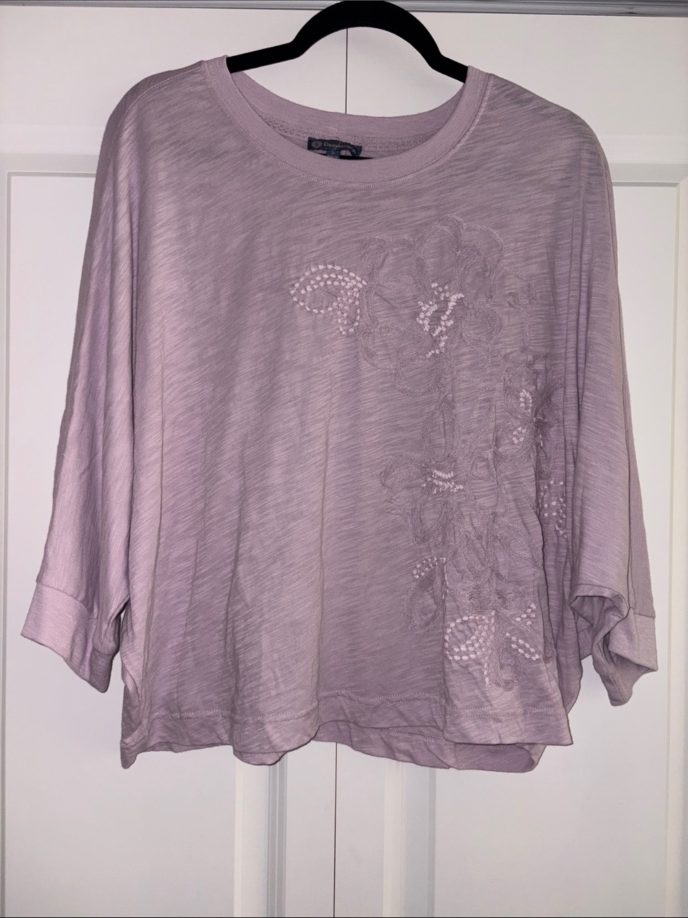 Democracy Floral Embroidered Dolman Sleeve Knit Top Size L